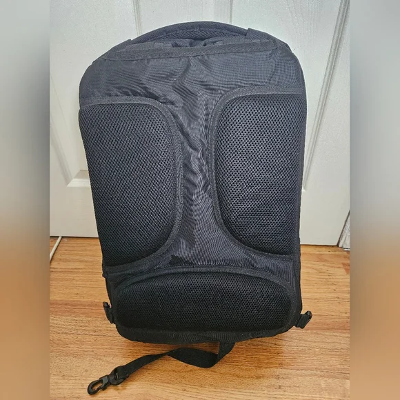 💫NEW eBags | Laptop Backpack - Picture 4 of 5